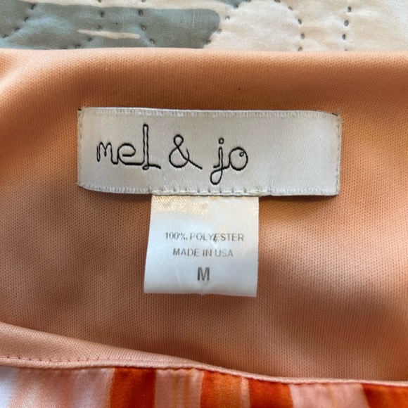 Mel & Jo Sleeveless Orange and White Top - Picture 2 of 8